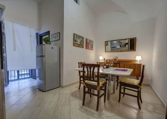 Apartment Sant'anna House: Nel Cuore Della Antica! Catania