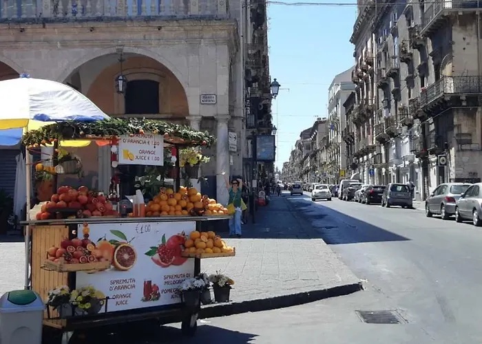 Sant'anna House: Nel Cuore Della Antica! Catania
